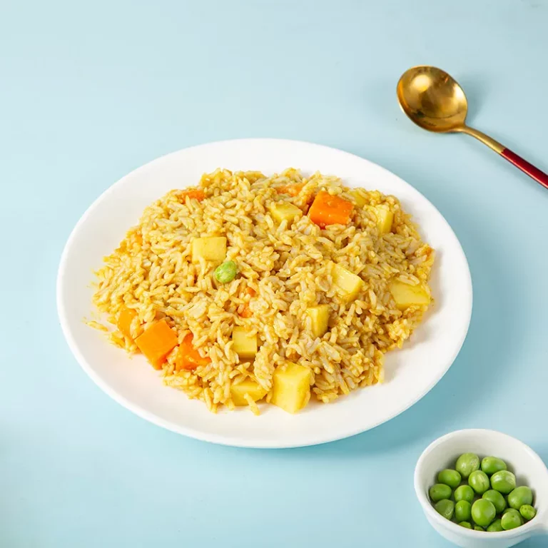 Instant konjac rice with Singapore curry sauce (rice flour)